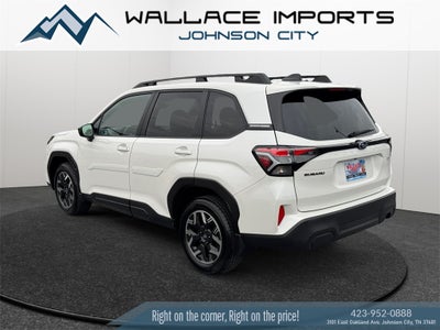 2025 Subaru Forester Premium