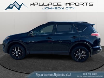 2017 Toyota RAV4 SE
