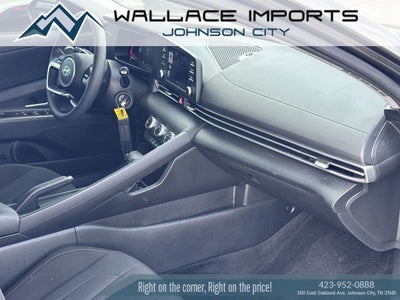 2024 Hyundai Elantra SE