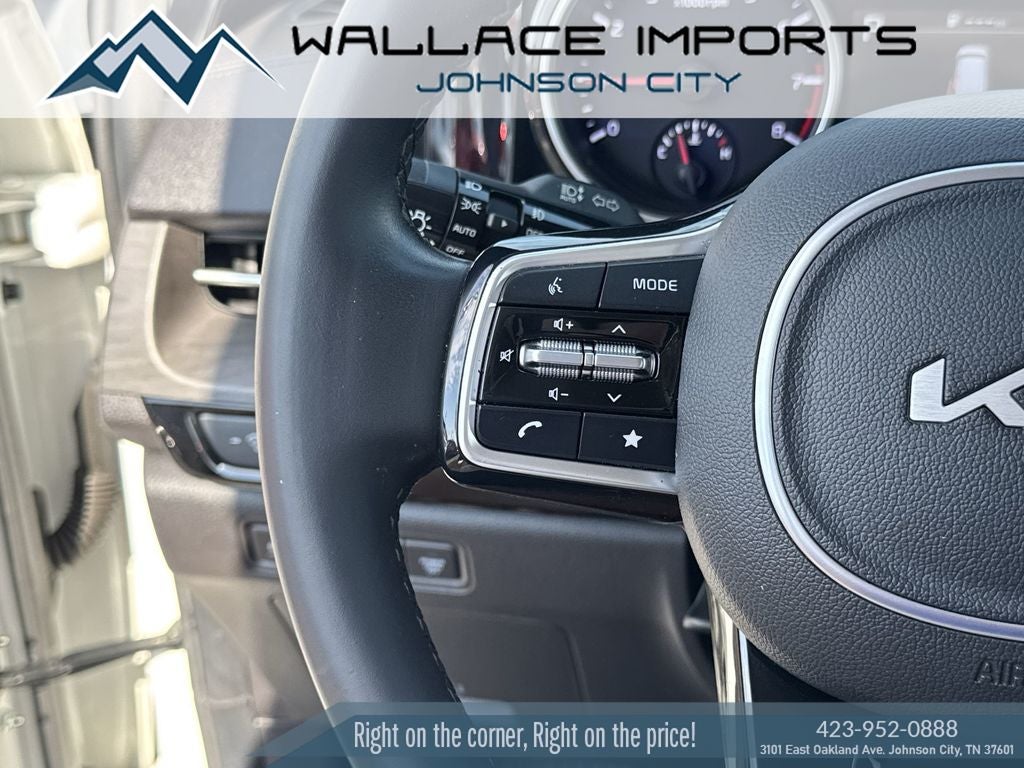2022 Kia Carnival SX