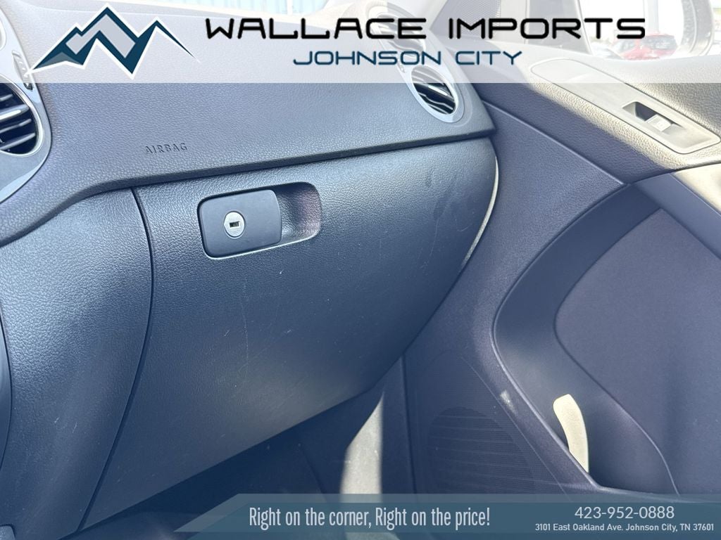 2015 Volkswagen Tiguan S