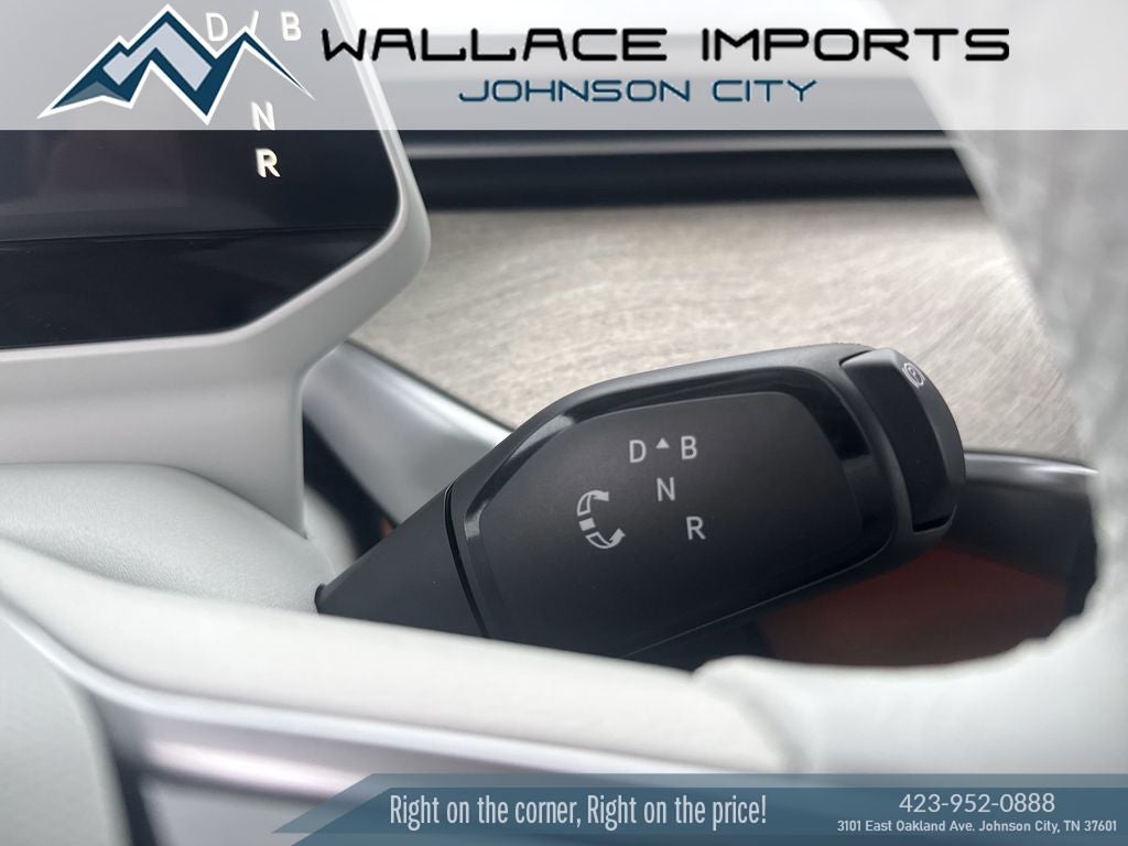 2025 Volkswagen ID. Buzz Pro S Plus