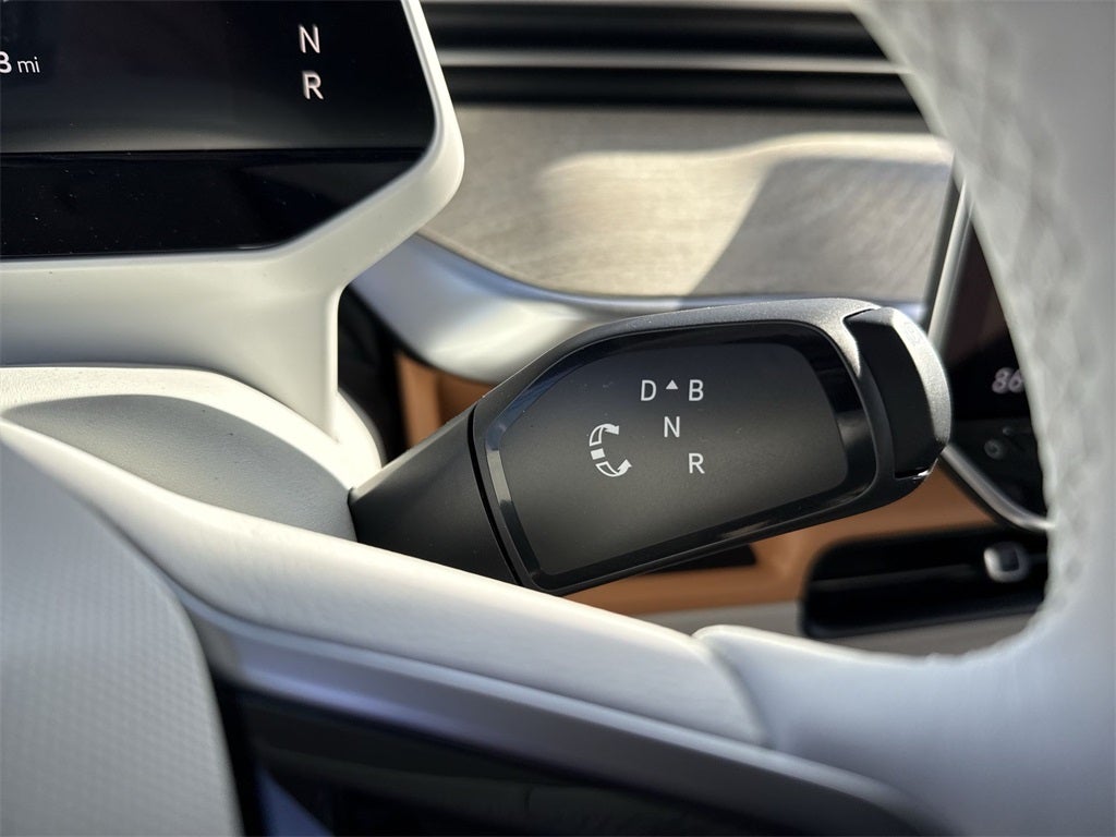 2025 Volkswagen ID. Buzz Pro S Plus