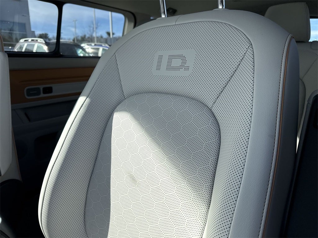 2025 Volkswagen ID. Buzz Pro S Plus