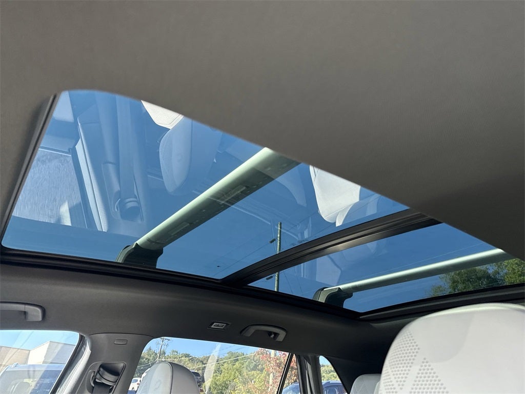 2025 Volkswagen Atlas Cross Sport 2.0T SEL Premium R-Line