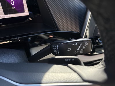 2025 Volkswagen Atlas Cross Sport 2.0T SEL Premium R-Line