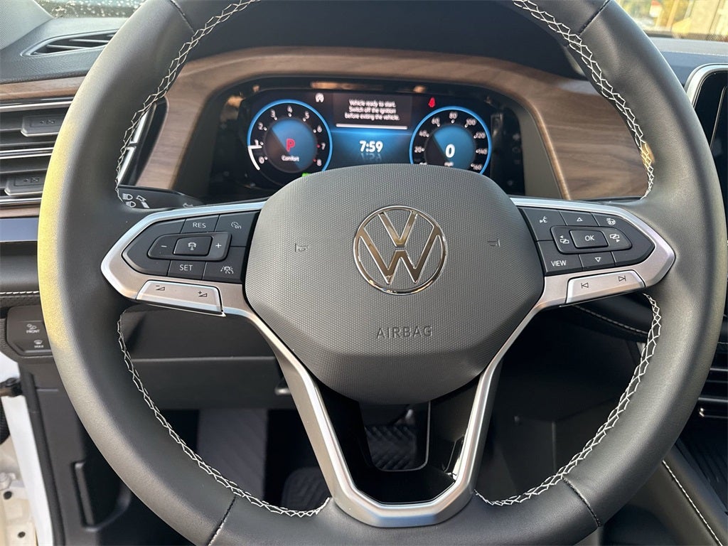 2026 Volkswagen Atlas 2.0T SE w/ Technology