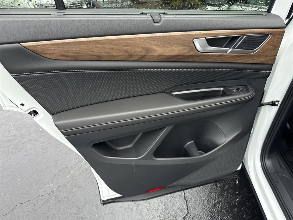 2026 Volkswagen Atlas 2.0T SE w/ Technology