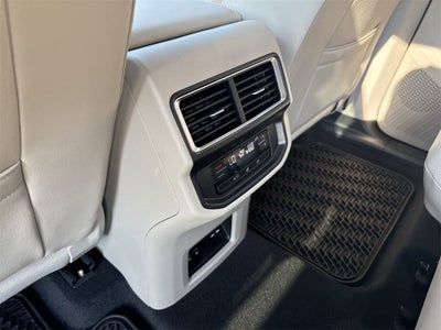 2026 Volkswagen Atlas 2.0T SE w/ Technology