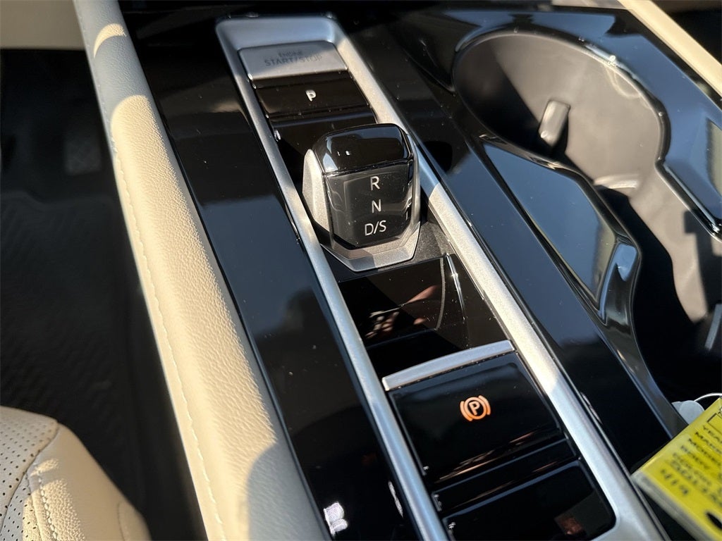 2026 Volkswagen Atlas 2.0T SE w/ Technology