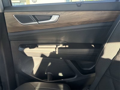 2026 Volkswagen Atlas 2.0T SE w/ Technology