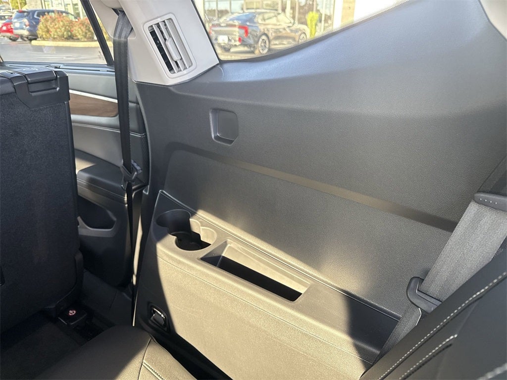 2026 Volkswagen Atlas 2.0T SE w/ Technology