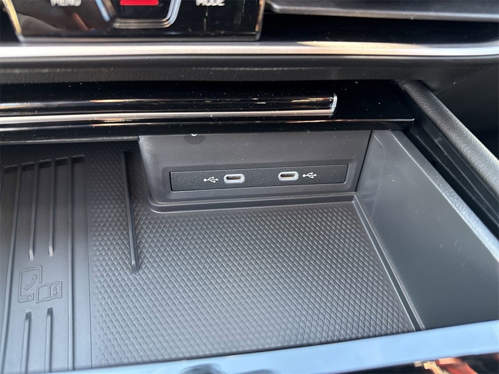 2026 Volkswagen Atlas 2.0T SE w/ Technology