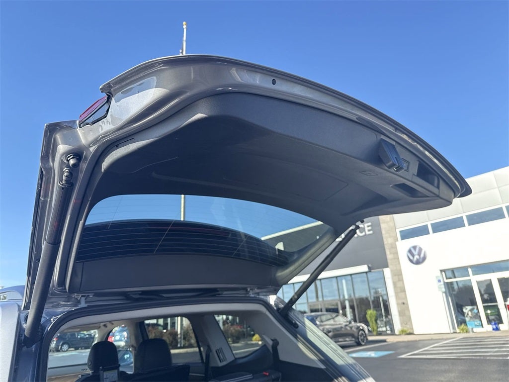 2026 Volkswagen Atlas 2.0T SE w/ Technology