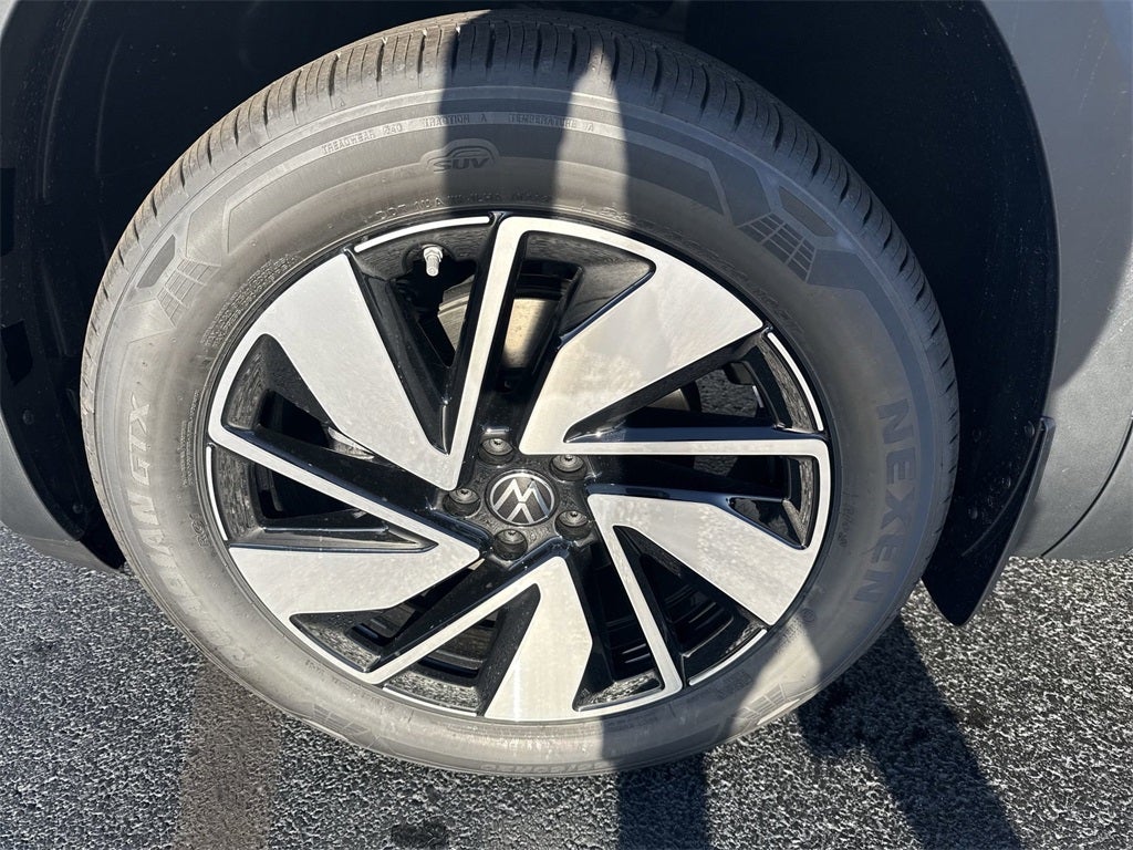 2026 Volkswagen Atlas 2.0T SE w/ Technology