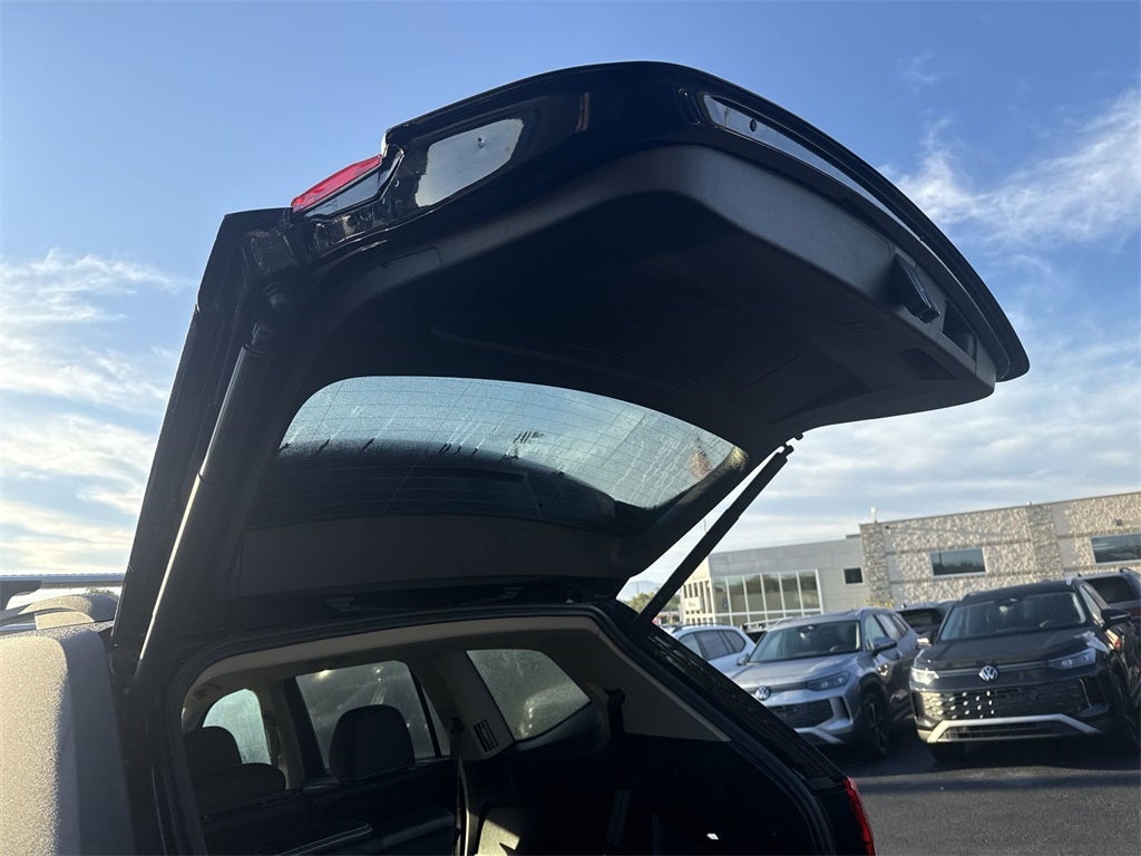 2026 Volkswagen Atlas 2.0T SE w/ Technology