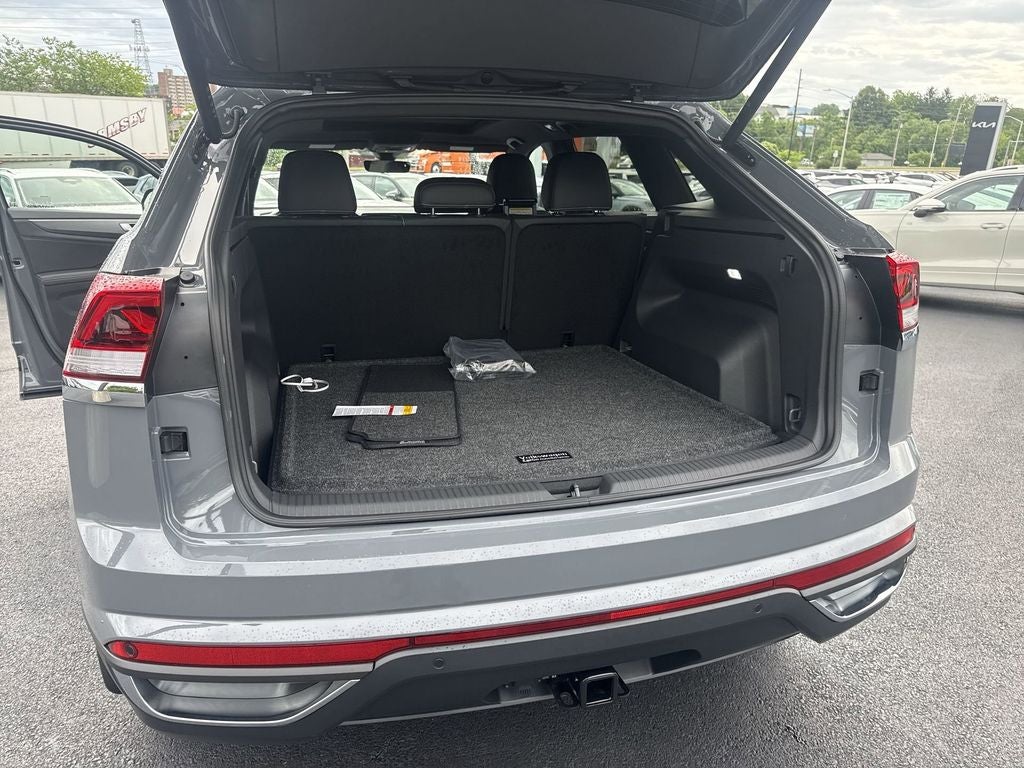 2026 Volkswagen Atlas Cross Sport 2.0T SE W/TECHNOLOGY