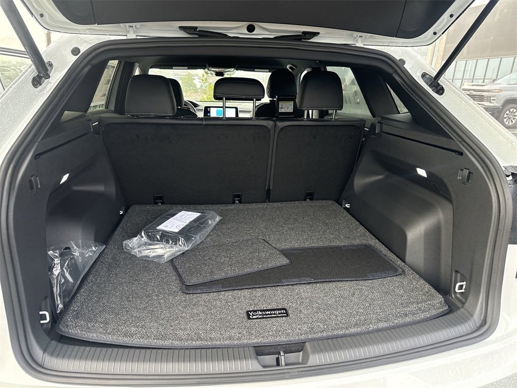 2026 Volkswagen Atlas Cross Sport 2.0T SE