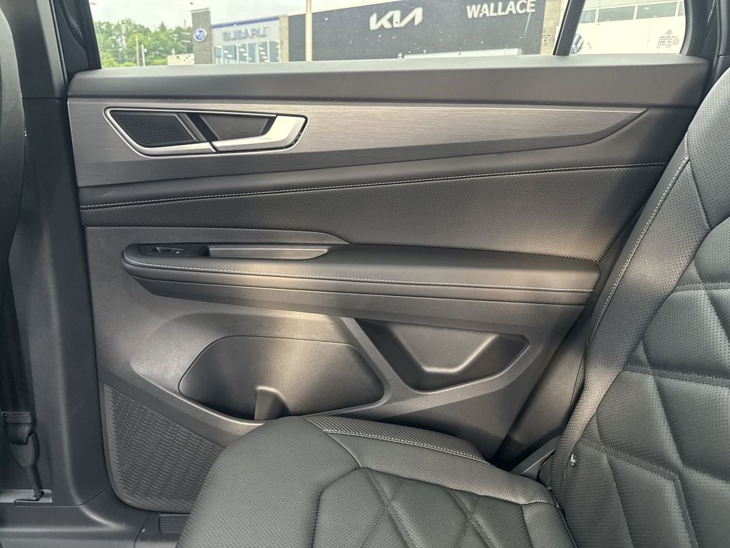 2026 Volkswagen Atlas Cross Sport 2.0T SE