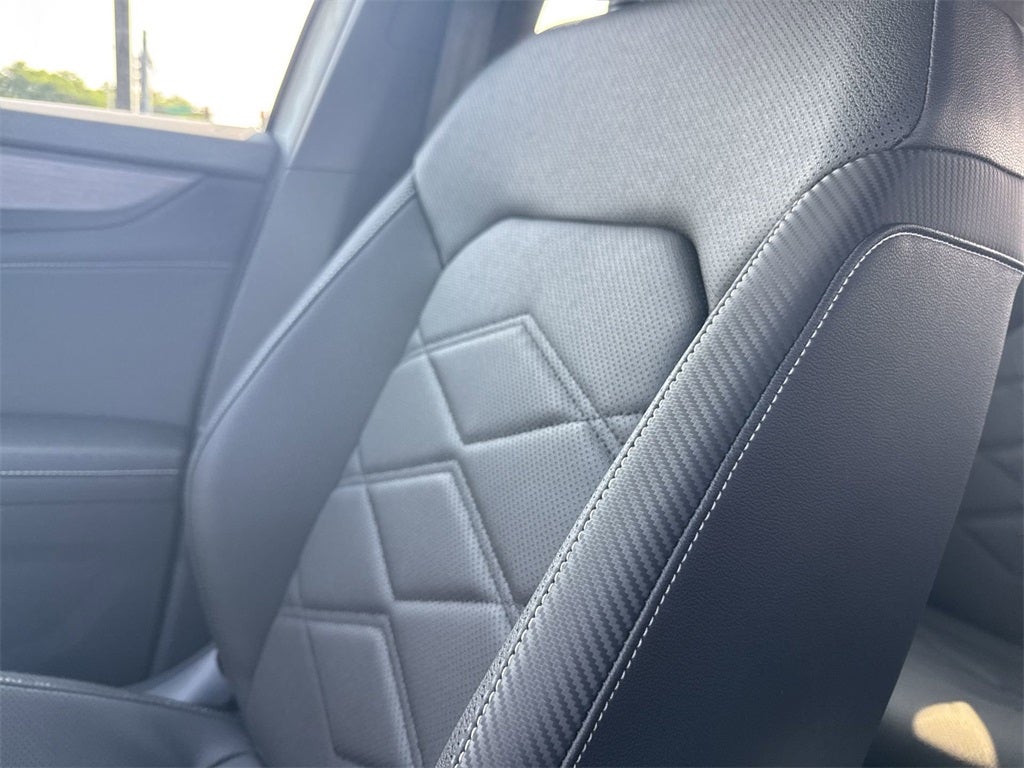 2025 Volkswagen Atlas Cross Sport 2.0T SE