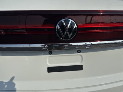 2025 Volkswagen Atlas Cross Sport 2.0T SE