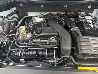 2026 Volkswagen Taos 1.5T SE Black