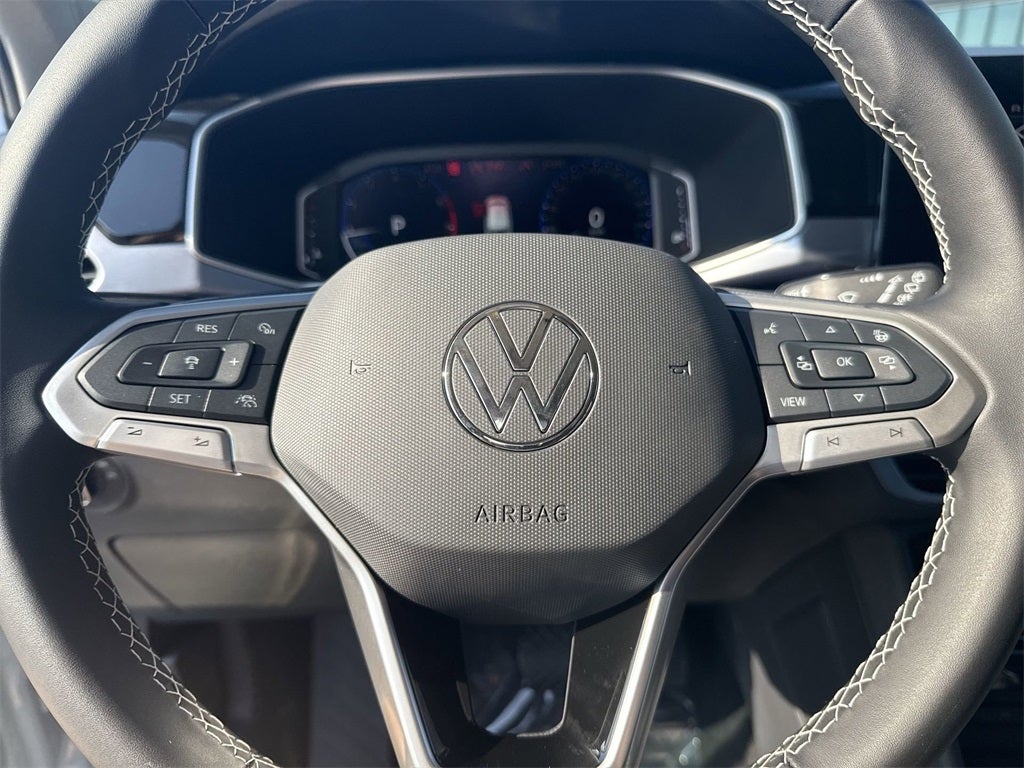 2025 Volkswagen Taos 1.5T SEL