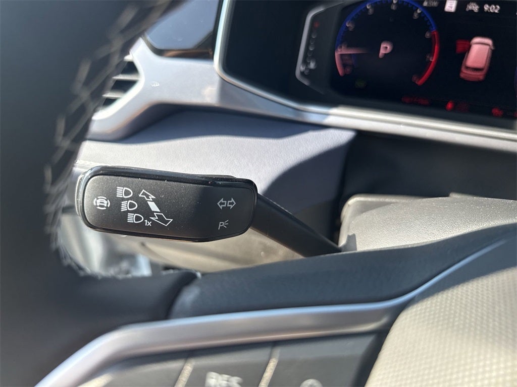 2025 Volkswagen Taos 1.5T SEL