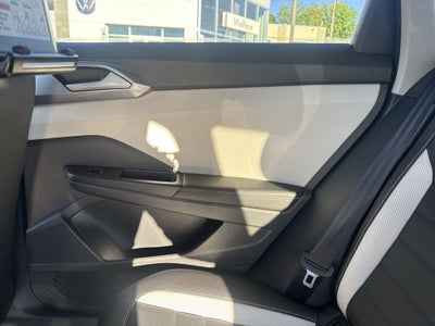 2026 Volkswagen Taos 1.5T SEL