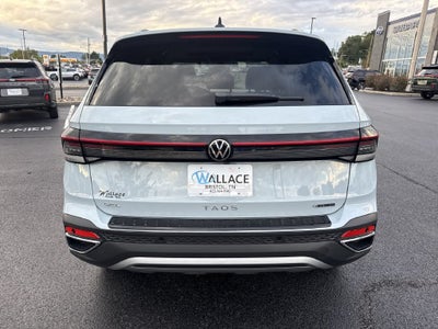 2027 Volkswagen Taos 1.5T SEL