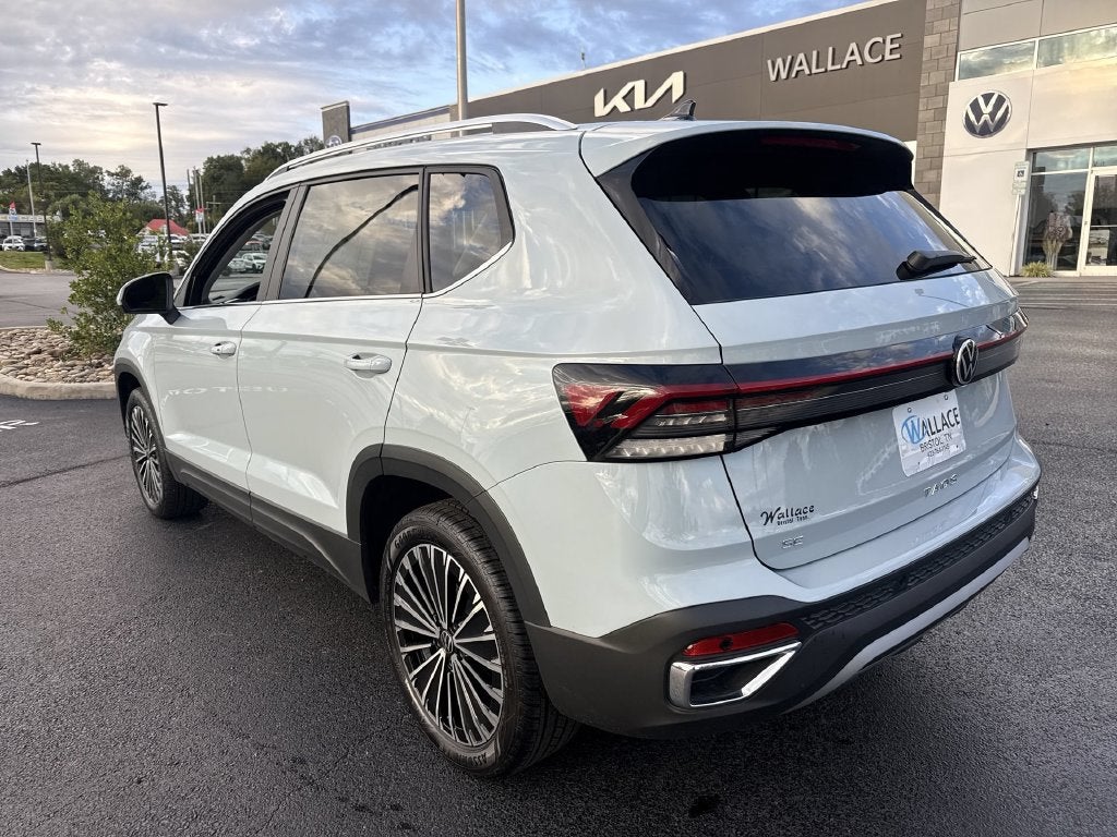 2027 Volkswagen Taos 1.5T SE