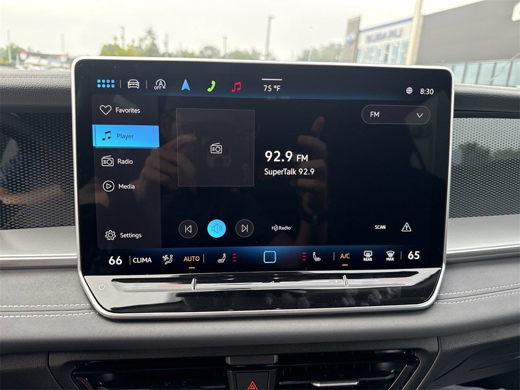 2025 Volkswagen Tiguan 2.0T SE