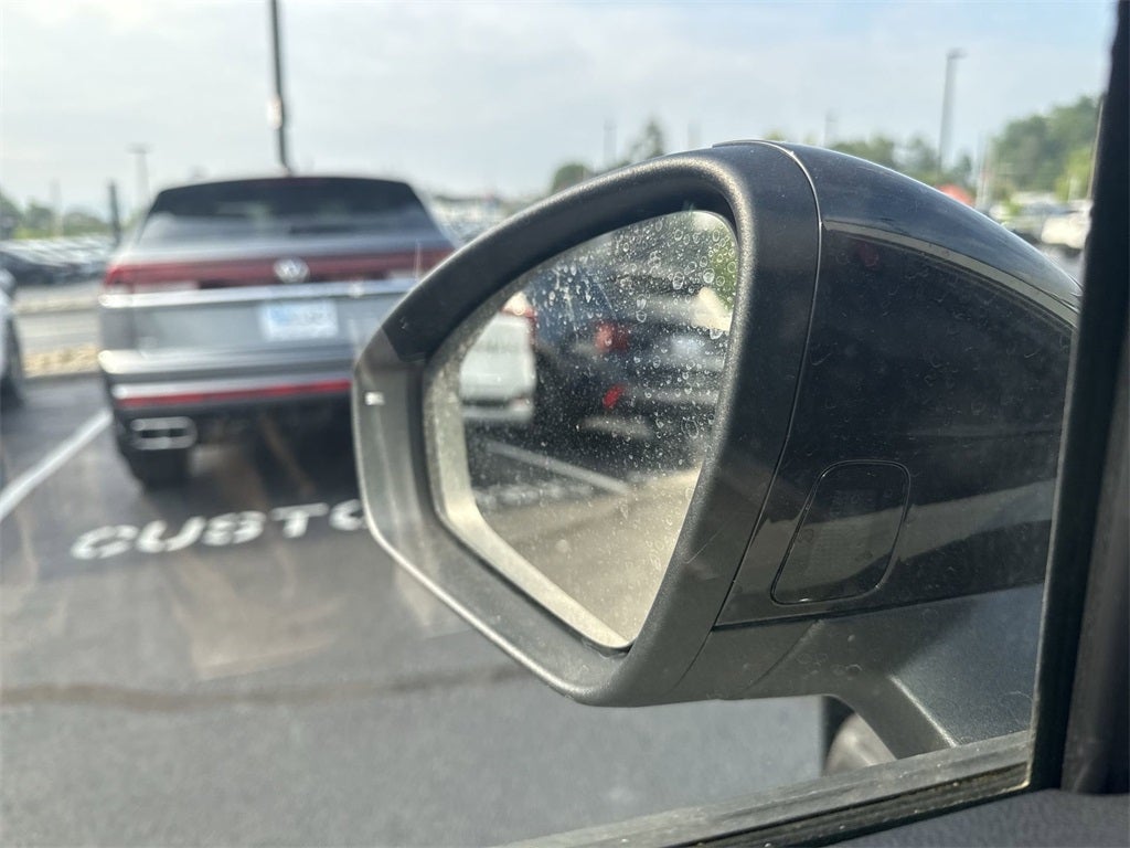 2025 Volkswagen Tiguan 2.0T SE R-Line Black