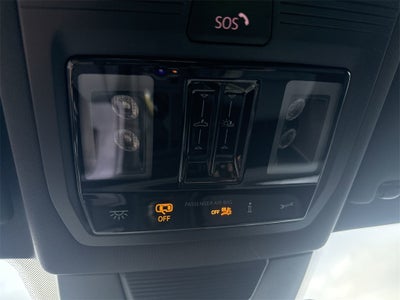 2025 Volkswagen Tiguan 2.0T SE R-Line Black