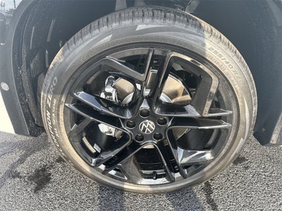 2025 Volkswagen Tiguan 2.0T SE R-Line Black