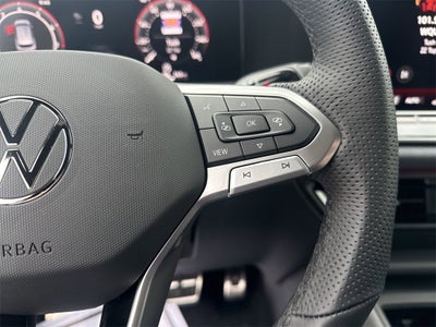 2026 Volkswagen Tiguan 2.0T SE R-Line Black