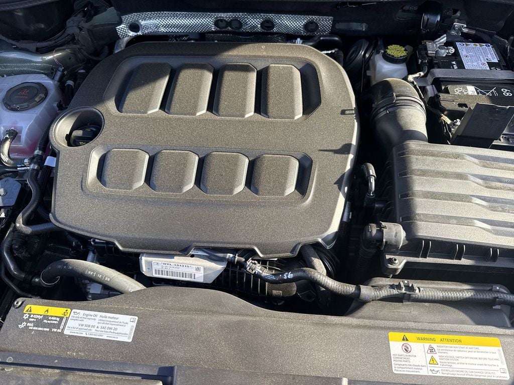2026 Volkswagen Tiguan 2.0T SE R-Line Black
