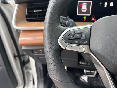2026 Volkswagen Tiguan 2.0T SEL R-Line