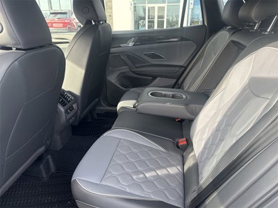 2026 Volkswagen Tiguan 2.0T SEL