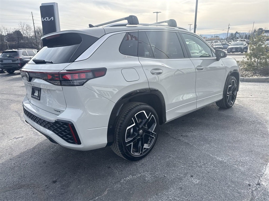 2026 Volkswagen Tiguan 2.0T SEL