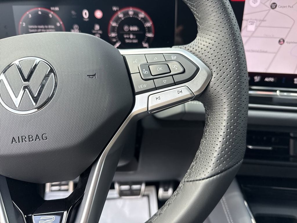 2026 Volkswagen Tiguan 2.0T SEL R-Line Turbo