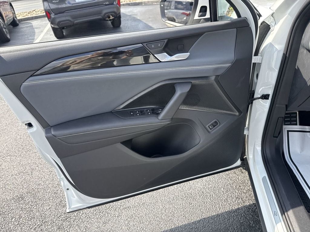 2026 Volkswagen Tiguan 2.0T SEL R-Line Turbo