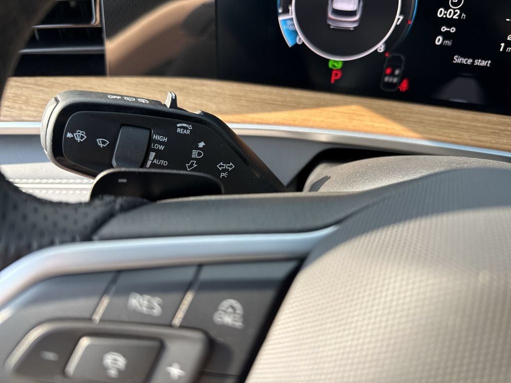 2026 Volkswagen Tiguan 2.0T SEL R-Line Turbo