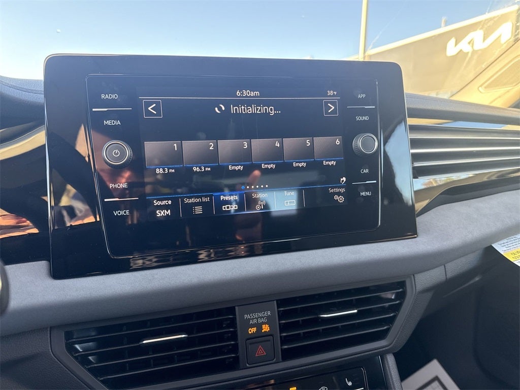 2025 Volkswagen Jetta 1.5T SE