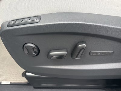 2025 Volkswagen ID. Buzz Pro S Plus