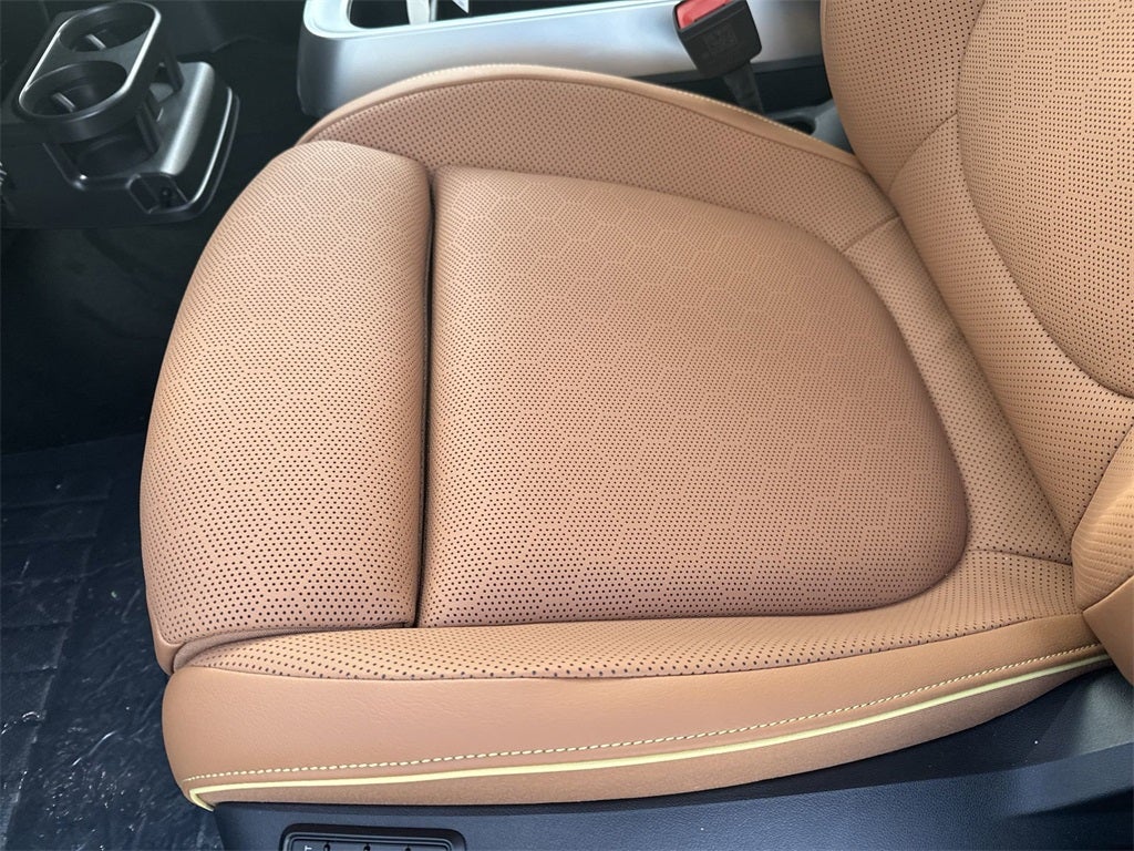 2025 Volkswagen ID. Buzz Pro S Plus