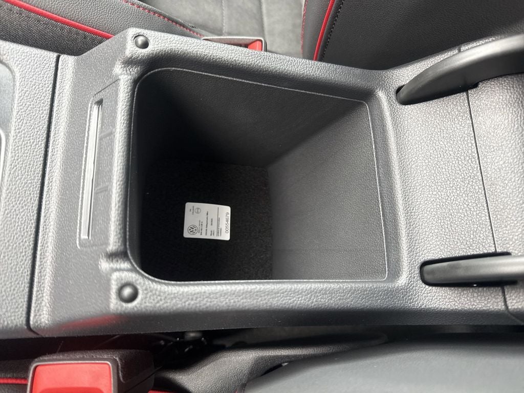 2026 Volkswagen Golf GTI 2.0T SE