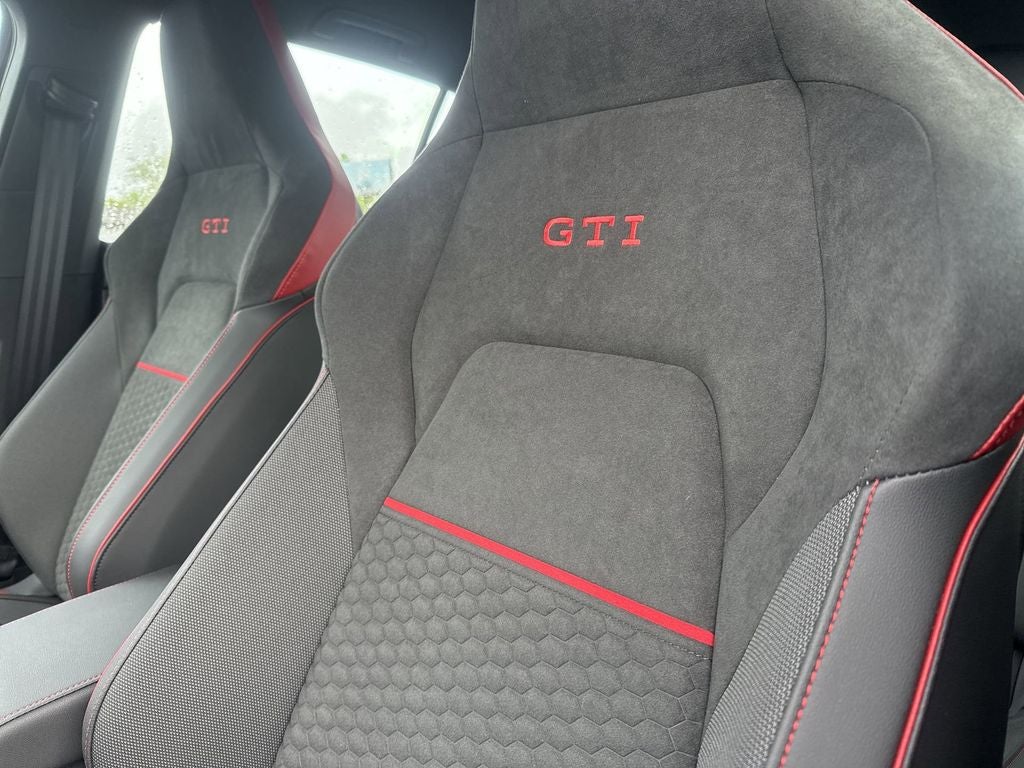 2026 Volkswagen Golf GTI 2.0T SE