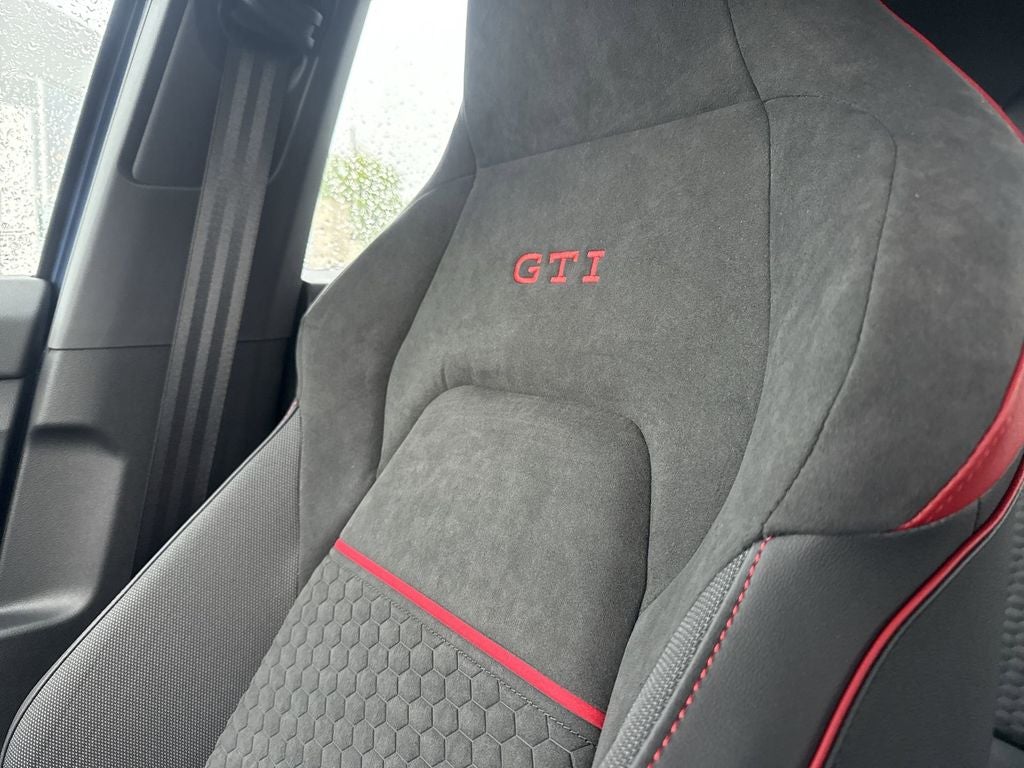 2026 Volkswagen Golf GTI 2.0T SE